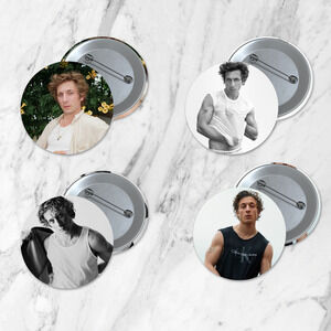 Jeremy Allen White 3 inch Pinback Button 4 Pack Actor Pins Stocking Stuffer